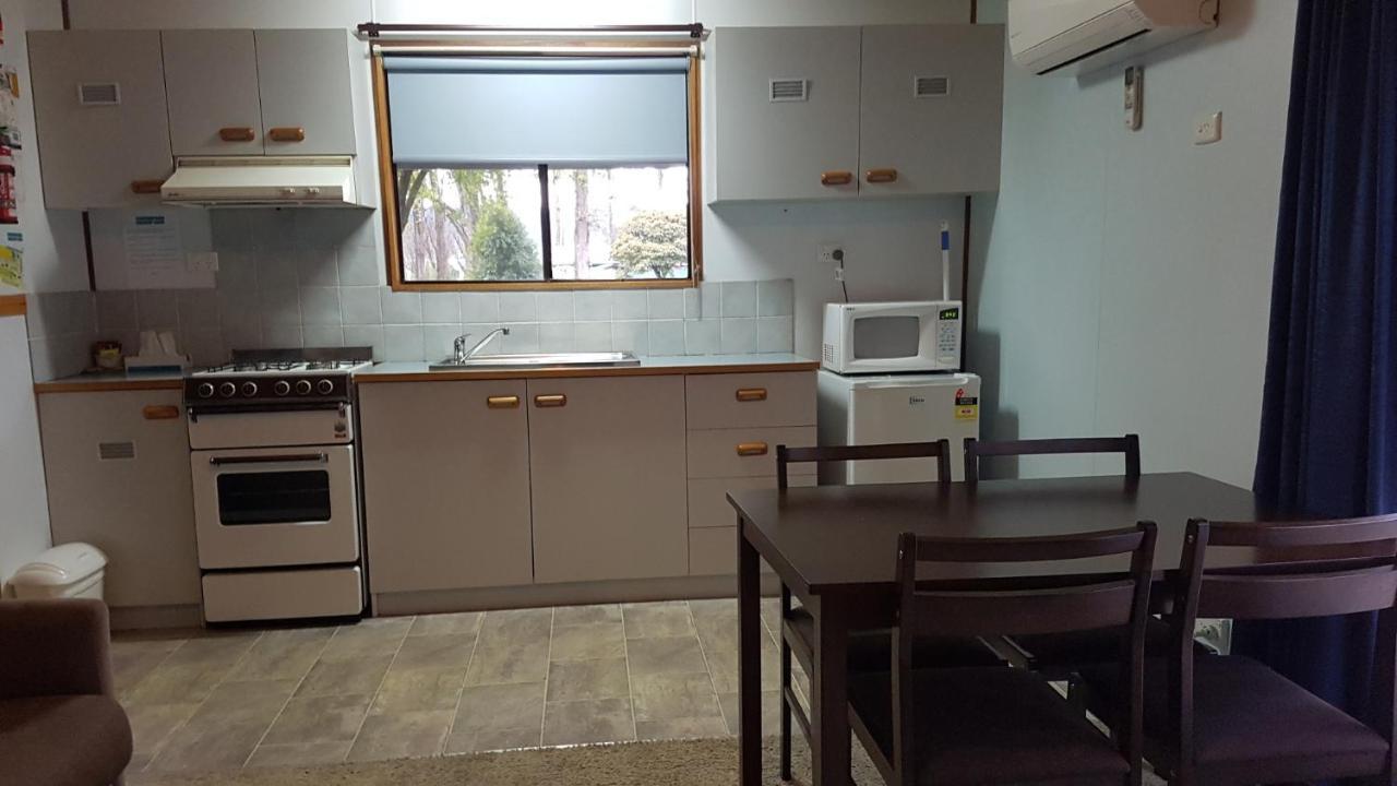 Myrtleford Holiday Park 外观 照片